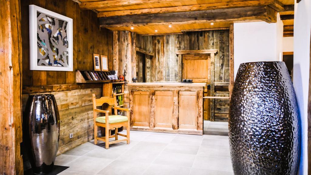 Les Appartments Du Merilys Meribel Bagian luar foto
