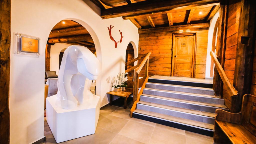 Les Appartments Du Merilys Meribel Bagian luar foto